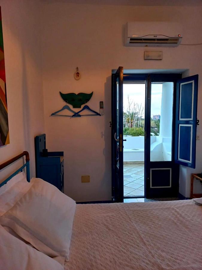 The Lighthouse Room Stromboli Extérieur photo