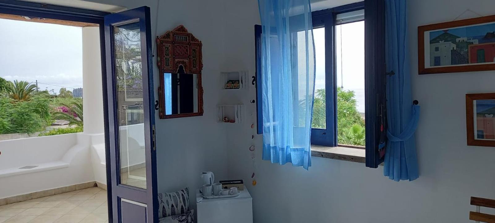 The Lighthouse Room Stromboli Extérieur photo
